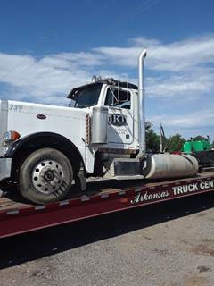 Peterbilt 379 Salvage Truck