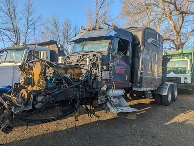 Peterbilt 379 Salvage Truck