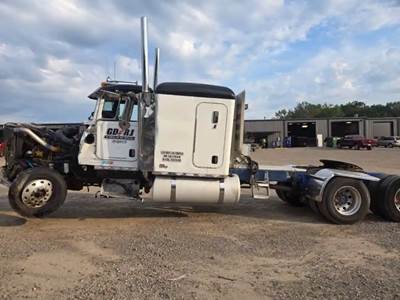Peterbilt 379 Salvage Truck
