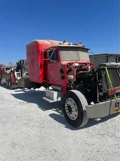 Peterbilt 379 Salvage Truck