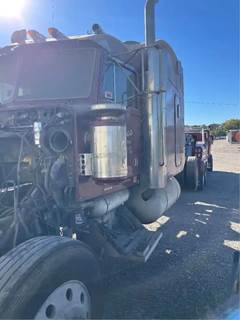 Peterbilt 379 Salvage Truck