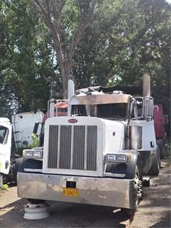 Peterbilt 379 Salvage Truck