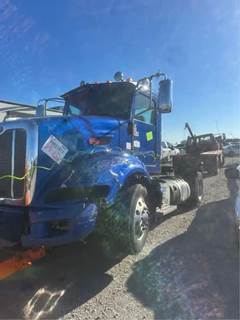 Peterbilt 384 Salvage Truck