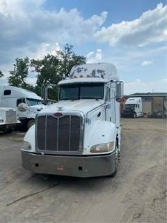 Peterbilt 386 Salvage Truck