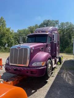 Peterbilt 386 Salvage Truck