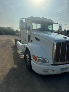 Peterbilt 386 Salvage Truck