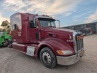 Peterbilt 386 Salvage Truck