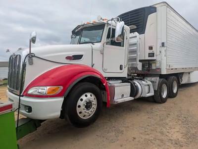 Peterbilt 386 Salvage Truck