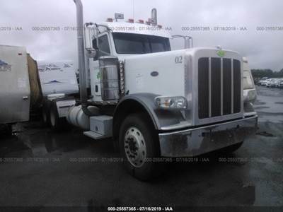 Peterbilt 388 Salvage Truck