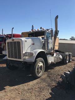 Peterbilt 388 Salvage Truck