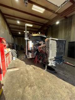 Peterbilt 389 Salvage Truck