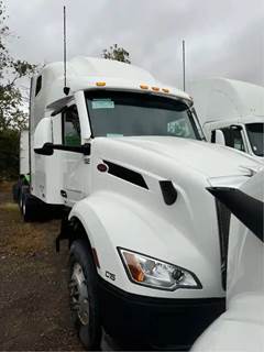 Peterbilt 579 Salvage Truck