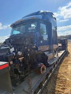 Peterbilt 579 Salvage Truck