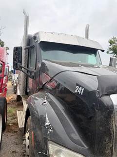 Peterbilt 579 Salvage Truck