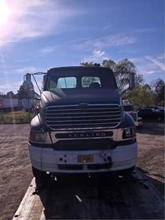 Sterling A9500 Salvage Truck