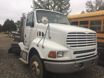 Sterling L8500 Salvage Truck