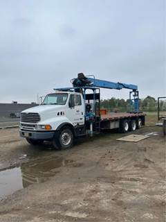 Sterling L9500 Salvage Truck