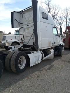 Volvo VNL Salvage Truck
