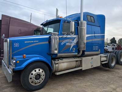 Western Star 4900 Salvage Truck