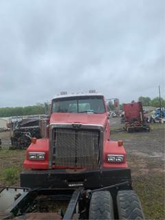 Western Star 4900FA Salvage Truck