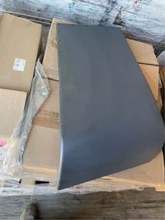 Peterbilt 379 Sleeper Part