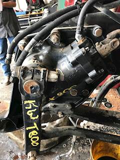 TRW/ROSS Steering Gear / Rack for a 2010 Kenworth T800