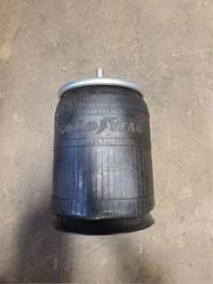 New Goodyear Air Bag.  Goodyear Super Cushion Air Spring 1R12-653. 
