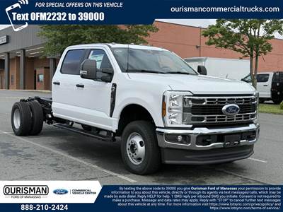 Ford F-350 XL Crew Cab Cab & Chassis Truck - 10 Speed Automatic