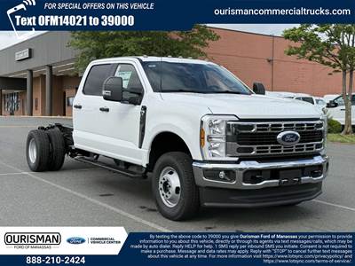 Ford F-350 XL Crew Cab Cab & Chassis Truck - 10 Speed Automatic