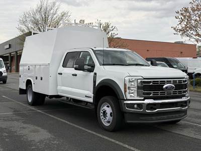 Ford F-550 XL Crew Cab Mechanic / Service Truck - 10 Speed Automatic