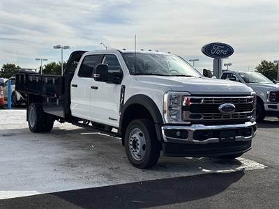 Ford F-450 XL Crew Cab