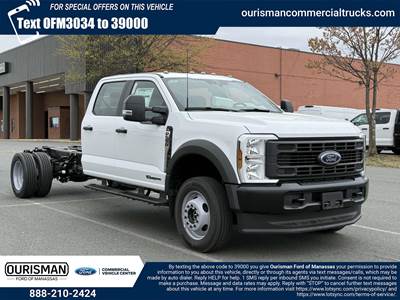 Ford F-550 XL Crew Cab