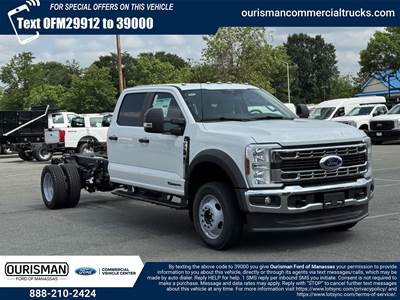 Ford F-550 XL Crew Cab