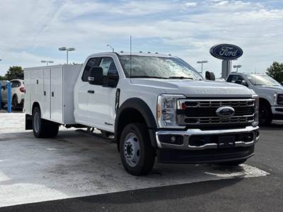 Ford F-550 XL Extended Cab