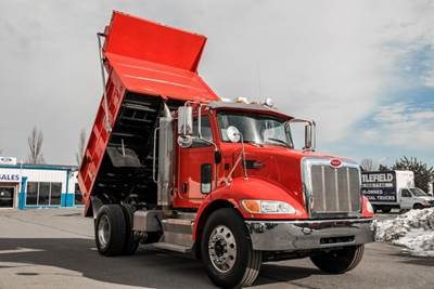 ThIs Is A 2015 Peterbilt   For sAle