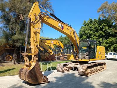 Caterpillar 320 Excavator