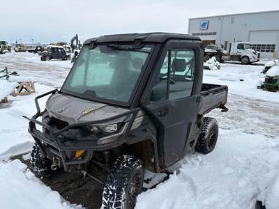 Can-Am DEFENDER XT HD10 CAB Utility Vehicle