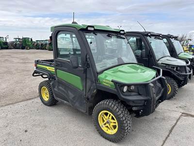 John Deere GATOR XUV 835R SIGNATURE EDITION Utility Vehicle