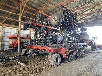 Case IH SDX40 Seeder