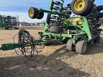 John Deere 1990CCS Seeder