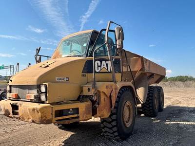 Caterpillar 730 Articulated Truck