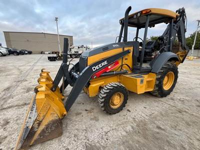 John Deere 310L Backhoe
