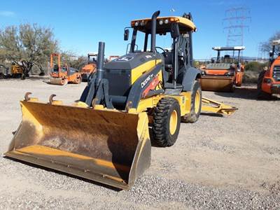 John Deere 310SL Backhoe