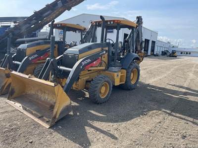 John Deere 310SL Backhoe