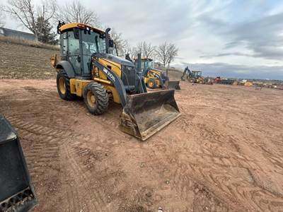 John Deere 310SL Backhoe