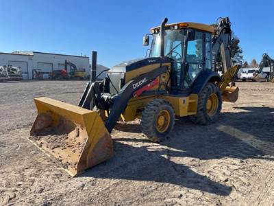 John Deere 310SL Backhoe