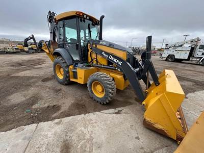 John Deere 310SL Backhoe