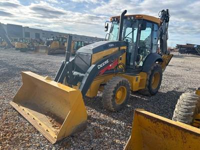 John Deere 320 P-TIER Backhoe