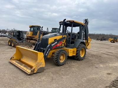 John Deere 320 P-TIER Backhoe