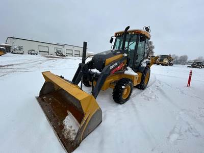 John Deere 410 Backhoe